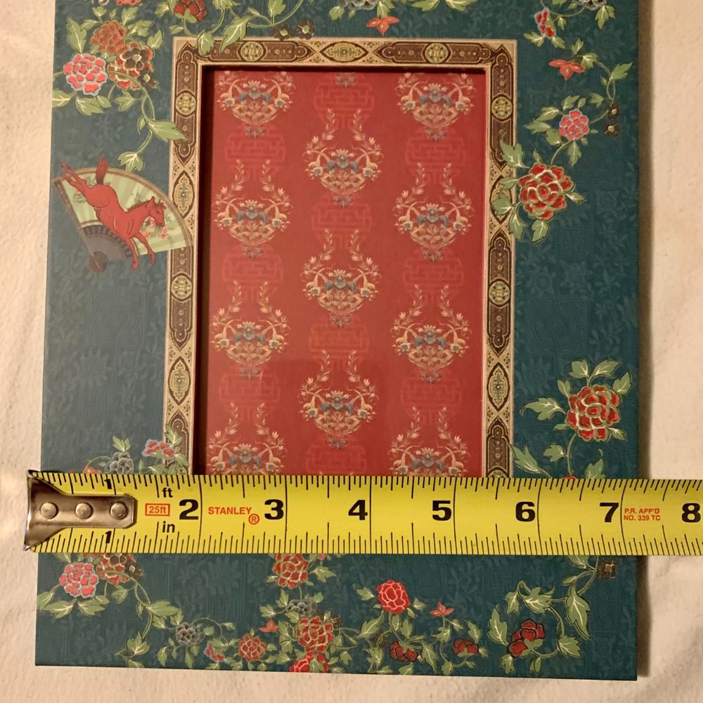 Beautiful Michele Studio Frame - Picture 6 of 6